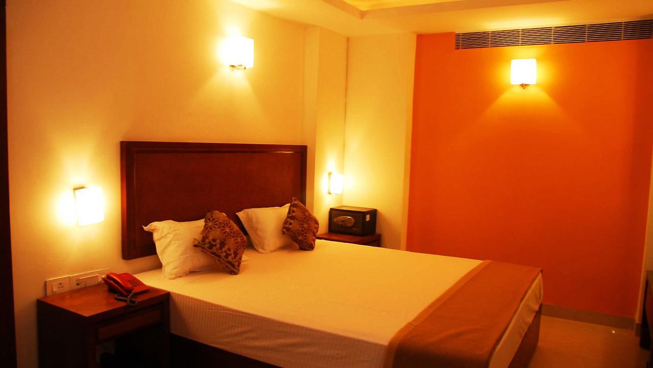 Budget Hotel Khammam Eksteriør billede