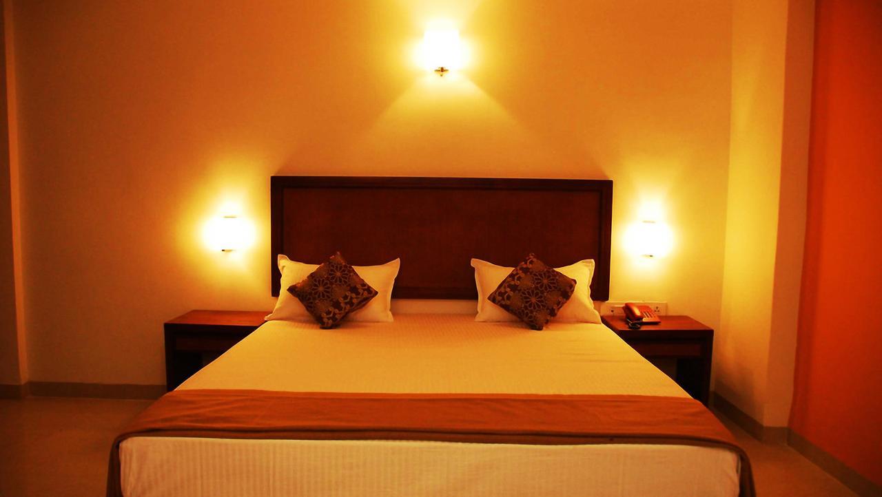 Budget Hotel Khammam Eksteriør billede